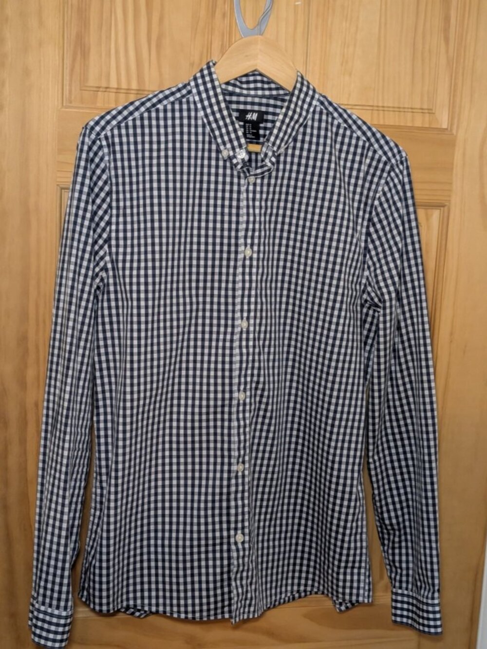 H&M Mens Checkered Gingham Button Up Shirt Black White Size M